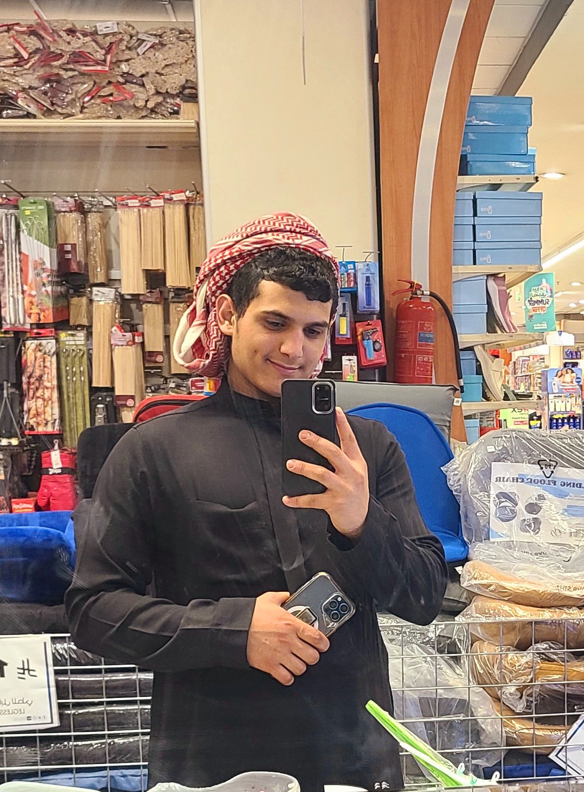 صورة الملف الشخصي لـ ايمن